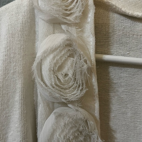 BEIGE by ECI WOMEN'S White /Ivory FRONT CARDIGAN 3/4 SLEEVE Small - Picture 5 of 8